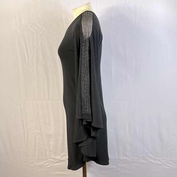 Allen B. By Allen Schwartz Black one Shoulder Drape Dress. Size XS Like New - Picture 3 of 9